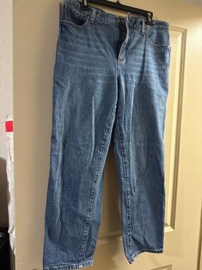 Banana republic jean size 31/12 slouch jean — like new without tags